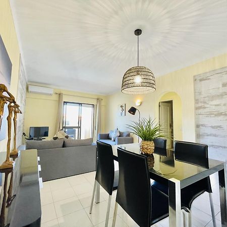 Lavanda - 2 Bedrooms - 3 Level Pool - Garden - Beach 1Km Estômbar Dış mekan fotoğraf