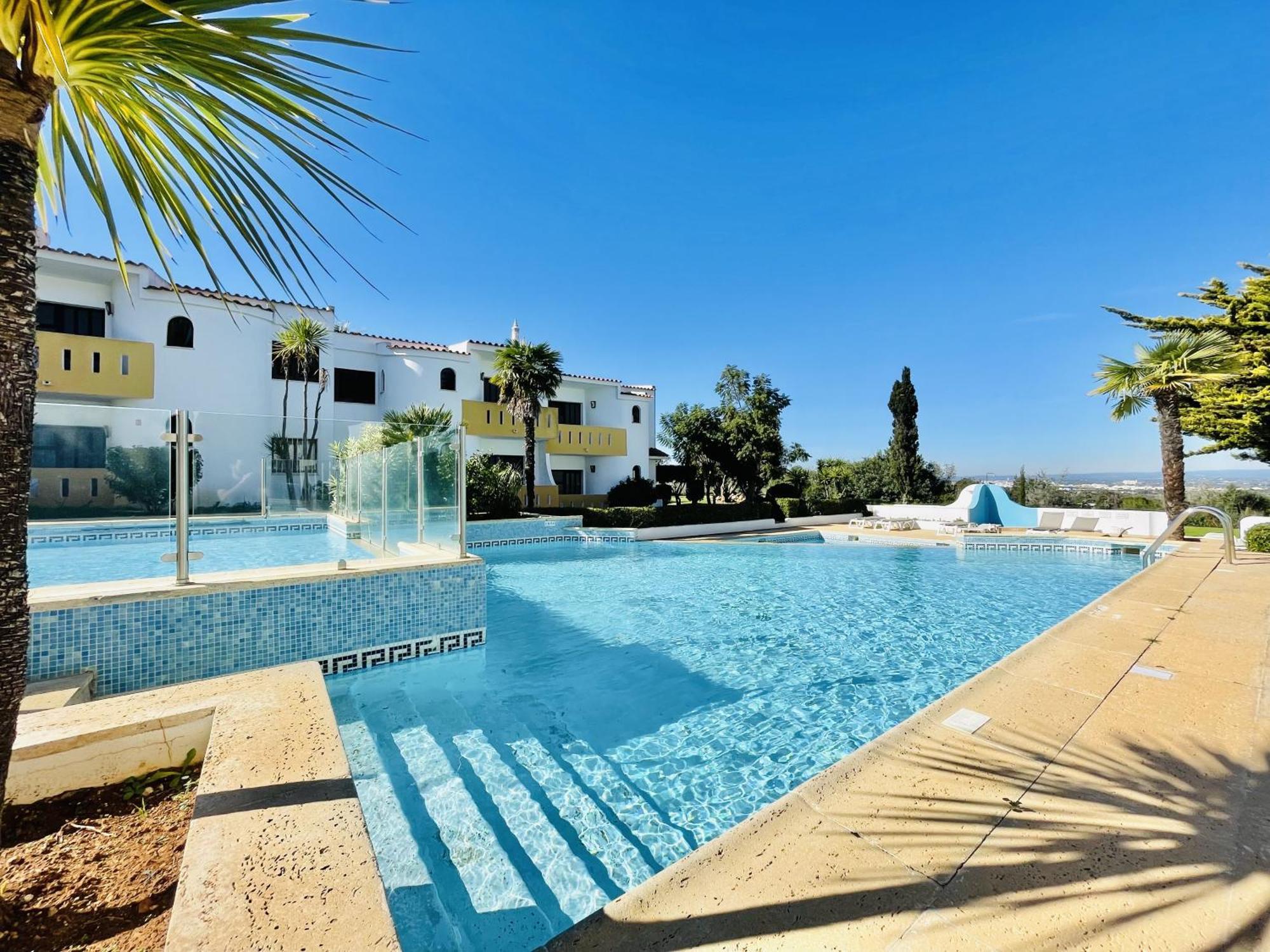 Lavanda - 2 Bedrooms - 3 Level Pool - Garden - Beach 1Km Estômbar Dış mekan fotoğraf